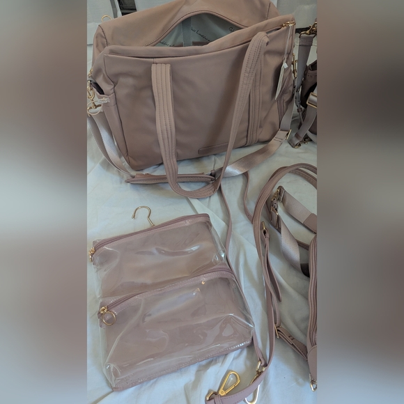 Glass Ladder & Co. Girlhood Collection Lauren Duffle Megan Tote Jenny Sling - Picture 3 of 12